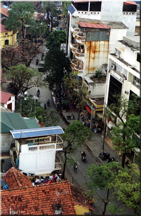 Looking down at the street from atop the Hang Nga.